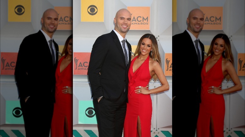 Mike Caussin and Jana Kramer on the red carpet