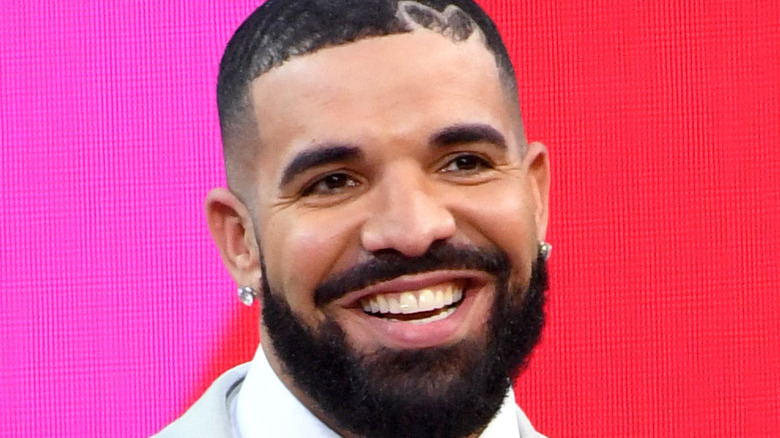 Drake at an award show