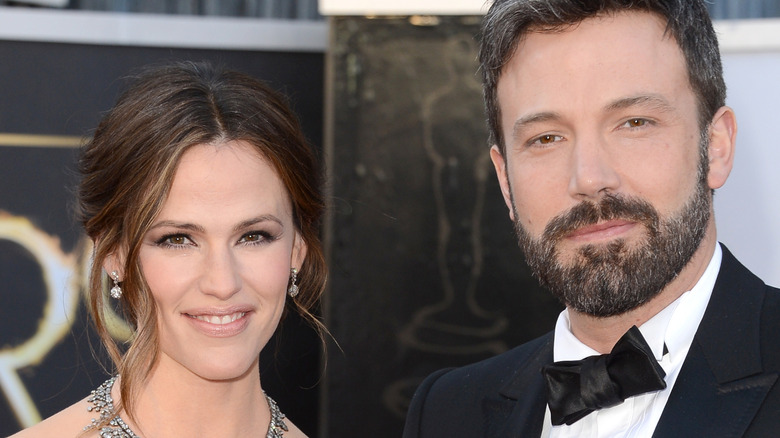 Jennifer Garner and Ben Affleck posing together