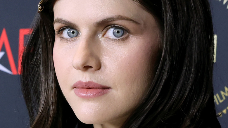 Alexandra Daddario on the red carpet.