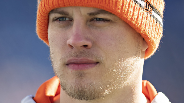 Joe Burrow in orange ski cap