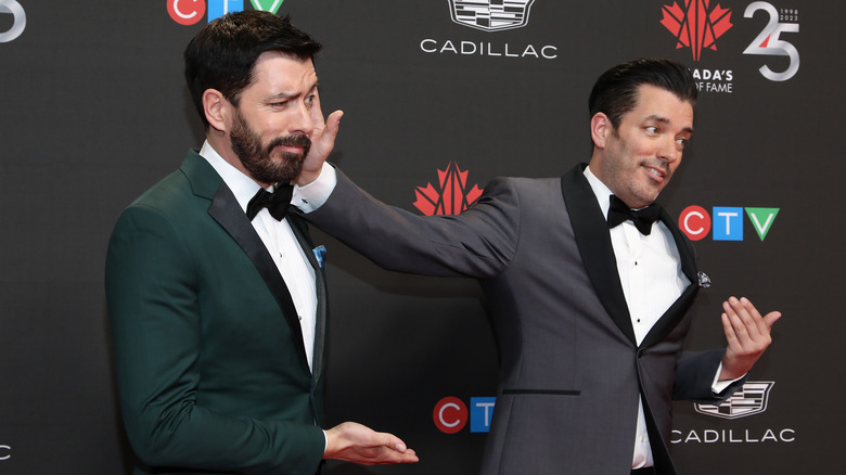 Drew and Jonathan Scott tuxedos