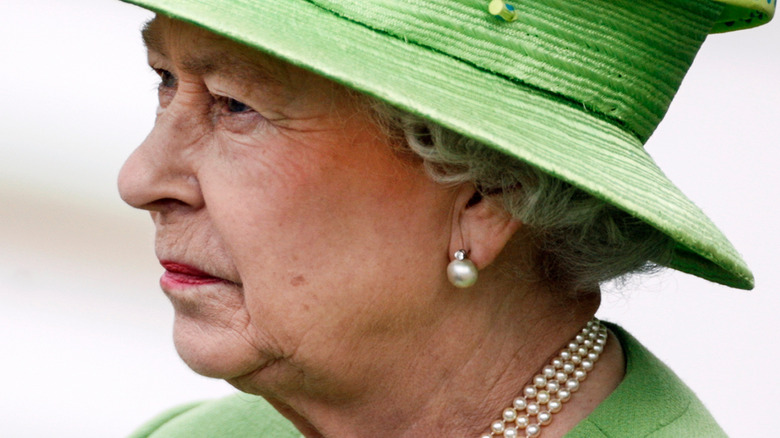 Queen Elizabeth II at Lister Hospital 2012