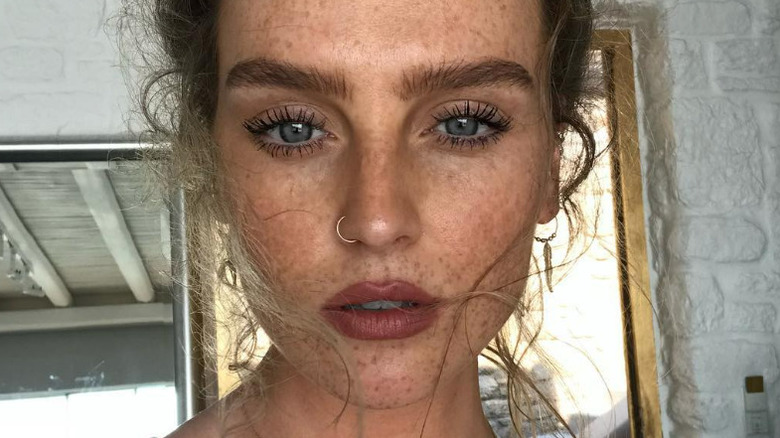 Perrie Edwards with nose ring