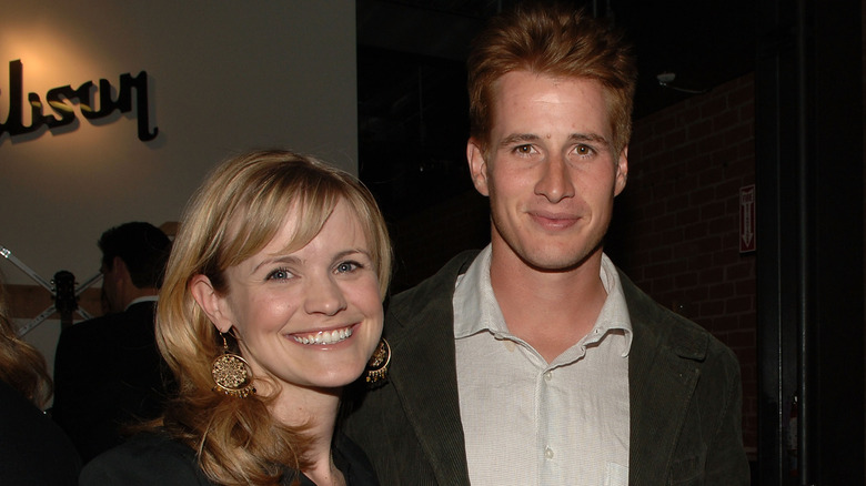 Jennifer Rowley and Brendan Fehr posing together