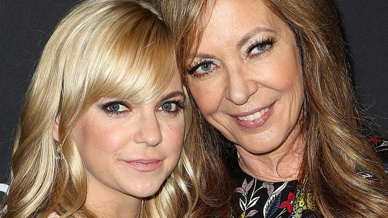 Anna Faris and Allison Janney posing together at an event