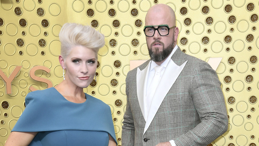 Rachel and Chris Sullivan posing together