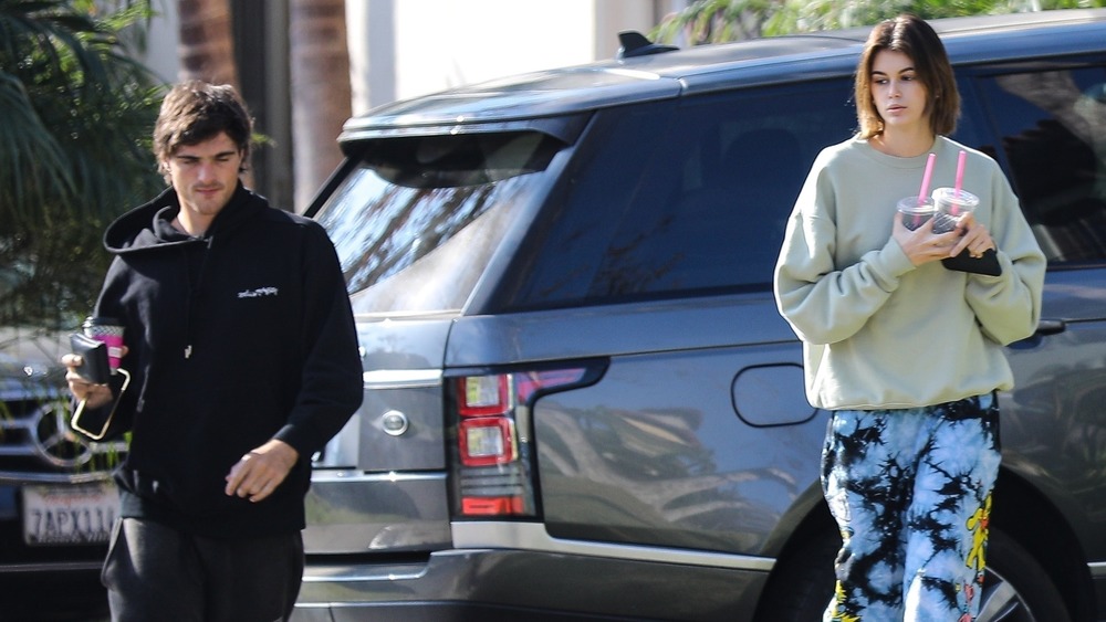 Jacob Elordi and Kaia Gerber snapped by the paparazzi at a friend's house