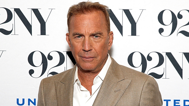 Kevin Costner posing