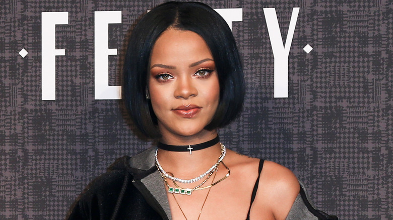 Rihanna wearing a choker