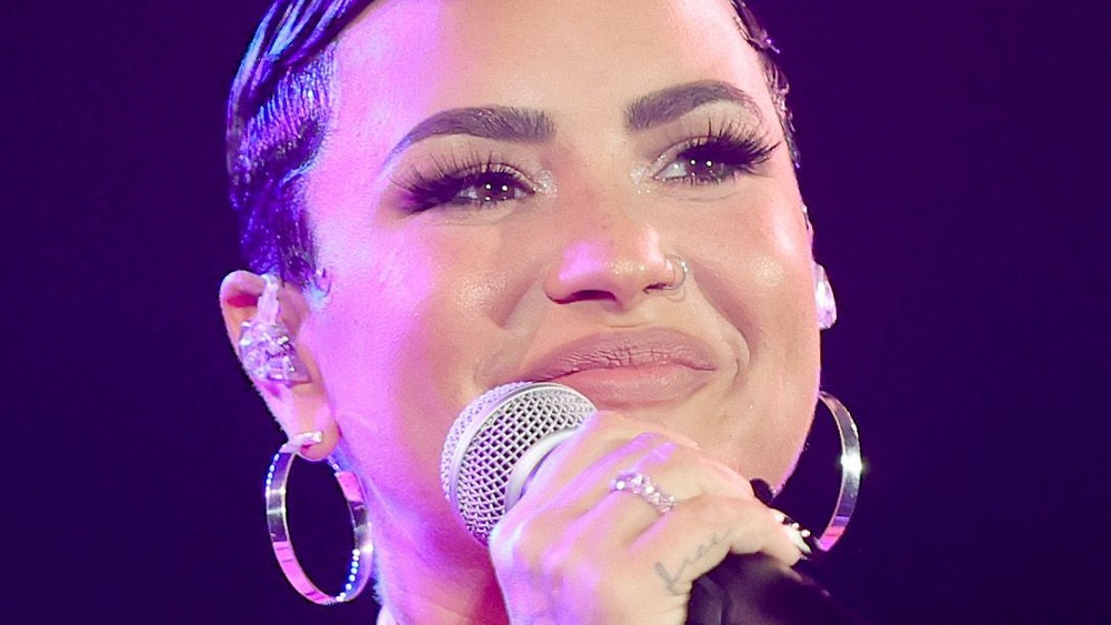 Demi Lovato singing 