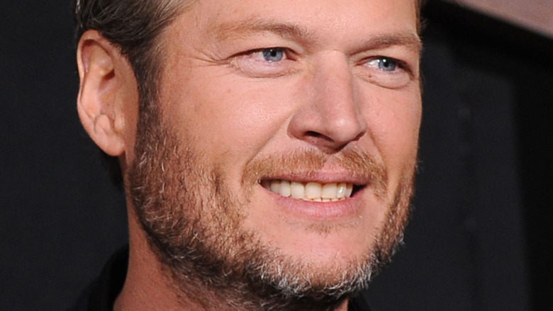 Blake Shelton on the red carpet