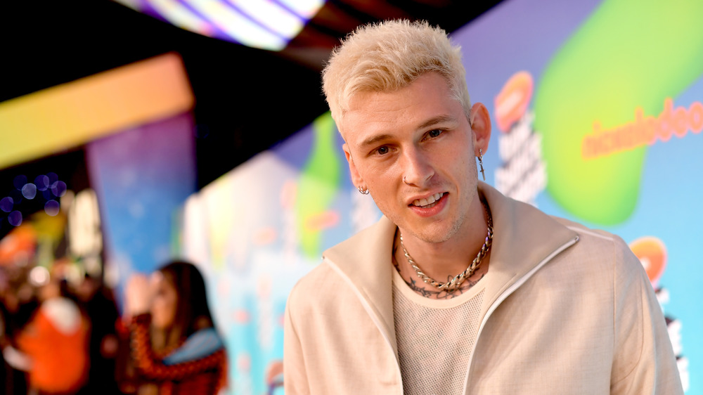 Machine Gun Kelly on the red carpet