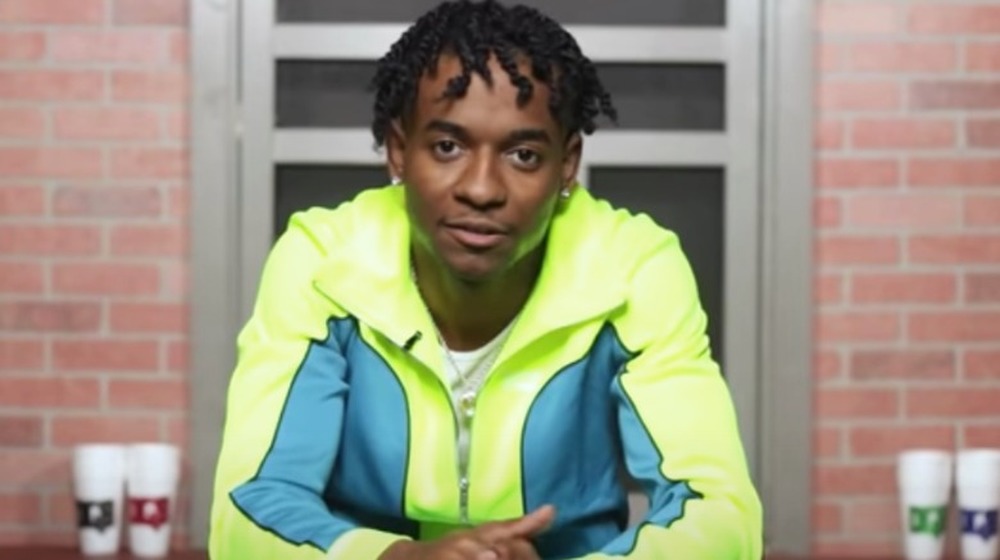 Mooski visits "Off The Porch" for an interview