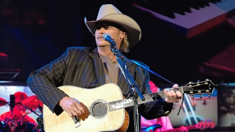 Alan Jackson in concert