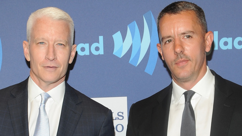 Anderson Cooper and Benjamin Maisani posing