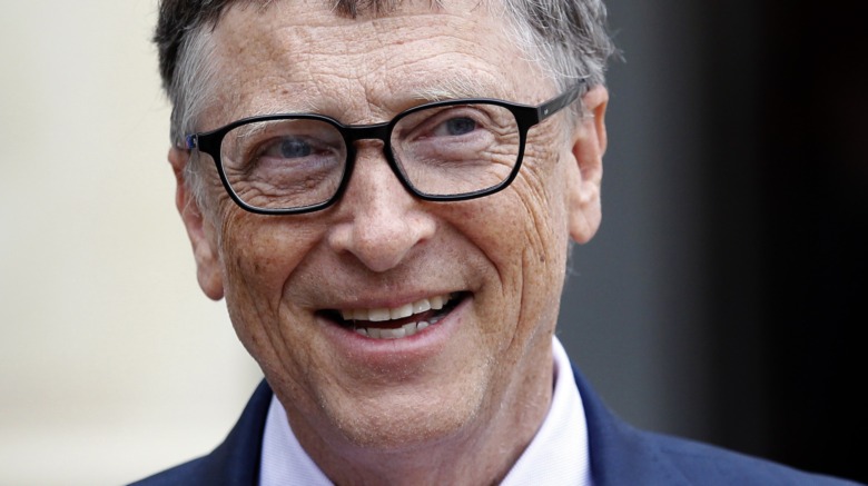 Bill Gates, posing
