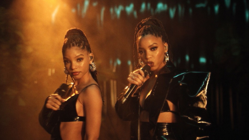 Chloe x Halle performing at the 2020 BET Awards