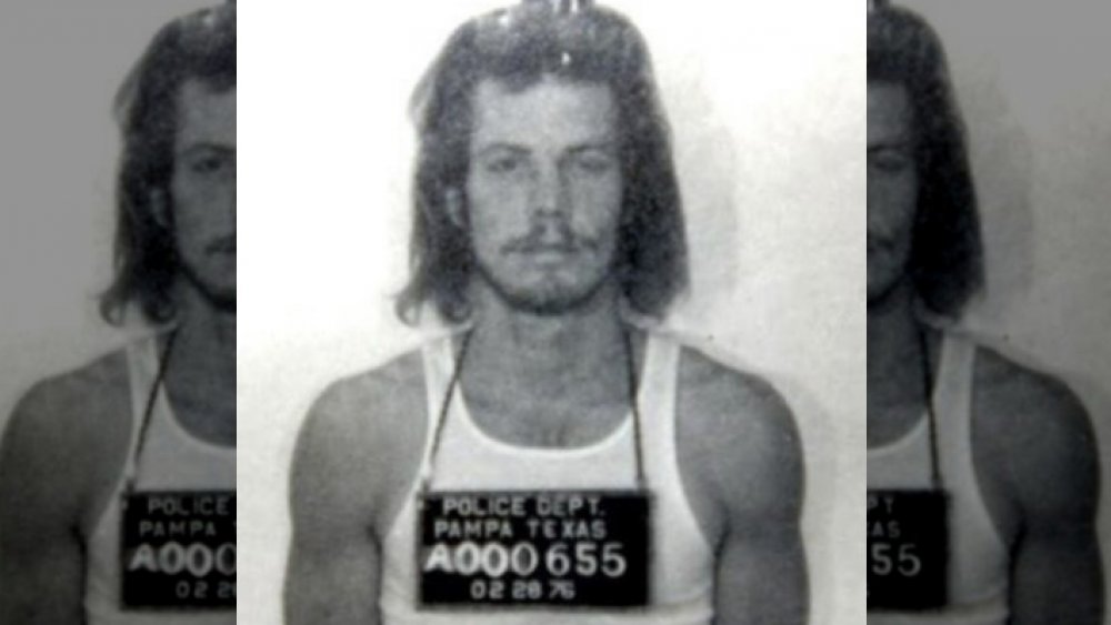 did dog the bounty hunter go to jail in 1977