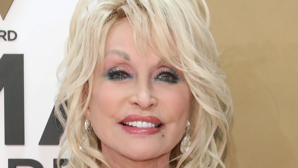 Dolly Parton smiling