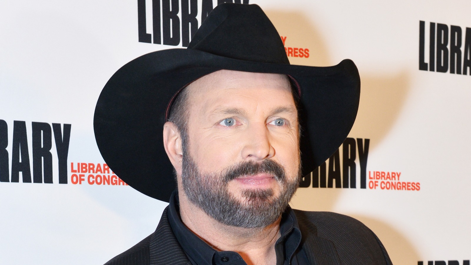The Real Reason Garth Brooks Divorced His First Wife