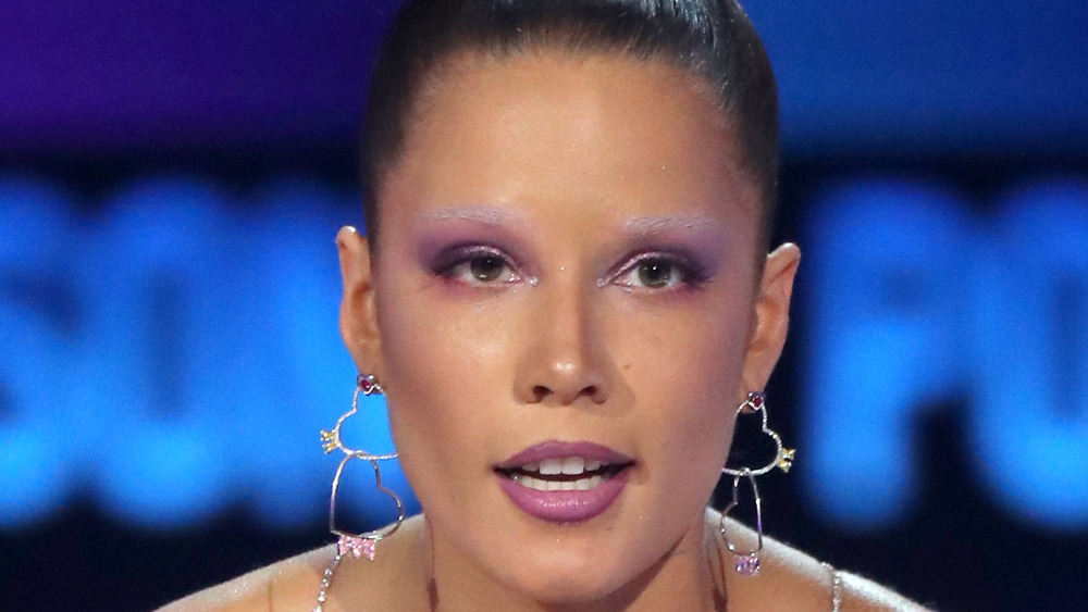Halsey accepting AMA award, 2019