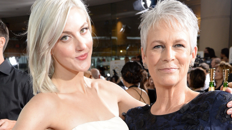 Jamie Lee Curtis with Ruby and Annie in 2009