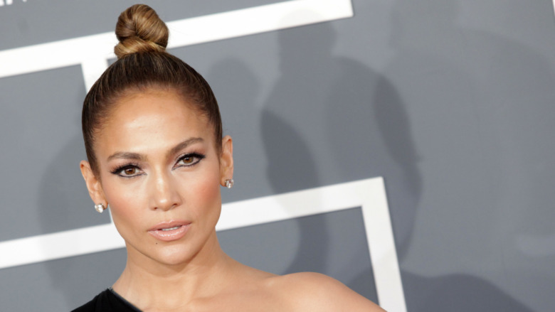 Jennifer Lopez posing