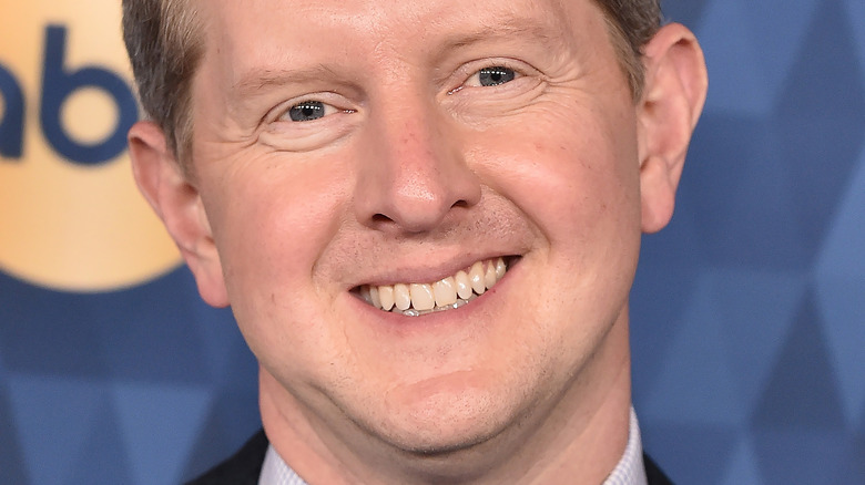 Ken Jennings posing