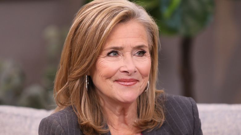 Meredith Vieira on a TV set