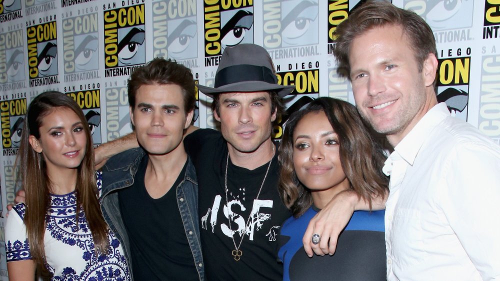 Nina Dobrev and fellow 'The Vampire Diaries' cast mates