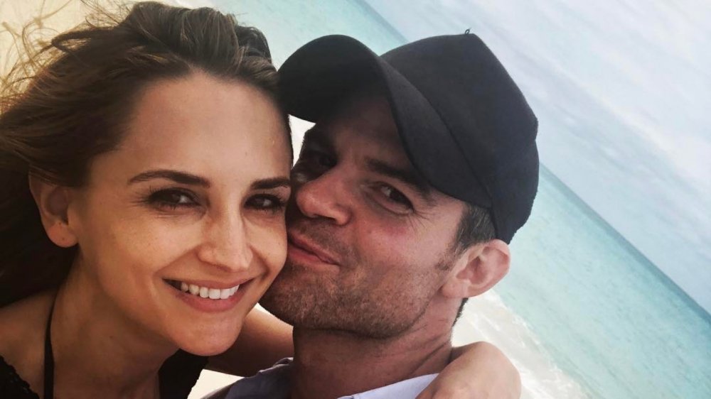 Rachael Leigh Cook and Daniel Gillies