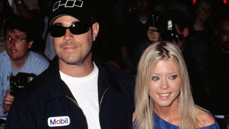 Carson Daly and Tara Reid on the red carpet