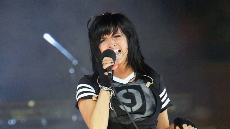 Pieces of me - Ashlee Simpson Music lyrics, Love and marriage, Ashlee simpson
