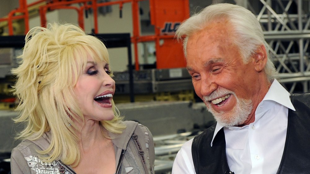 Dolly Parton and Kenny Rogers made sweet music together for decades. 