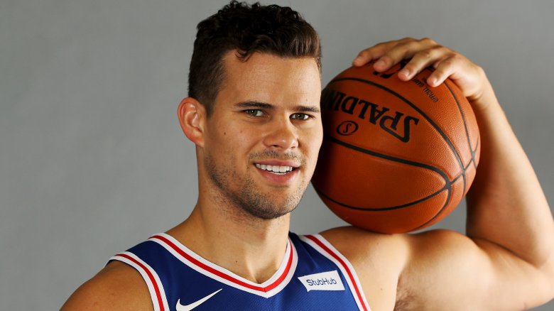 Kris Humphries holding basketball
