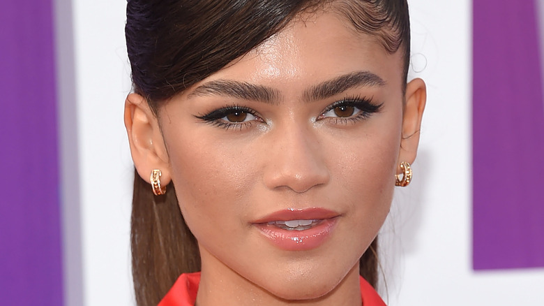 Zendaya gazing to front