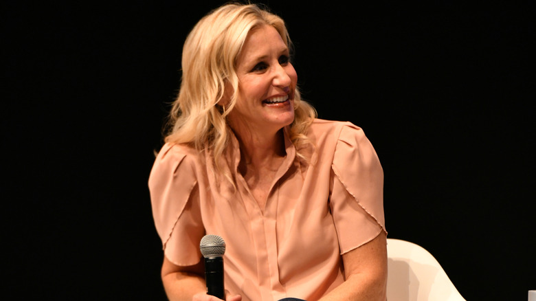 Jenny Marrs sitting on stage