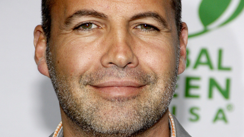 Billy Zane posing for cameras