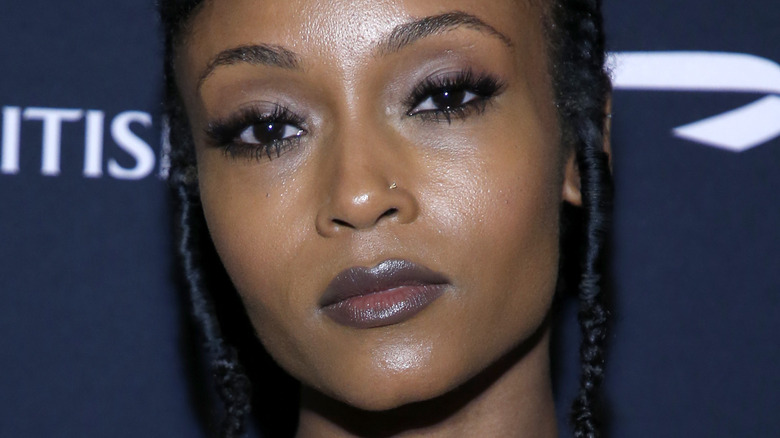 YaYa DaCosta smizing