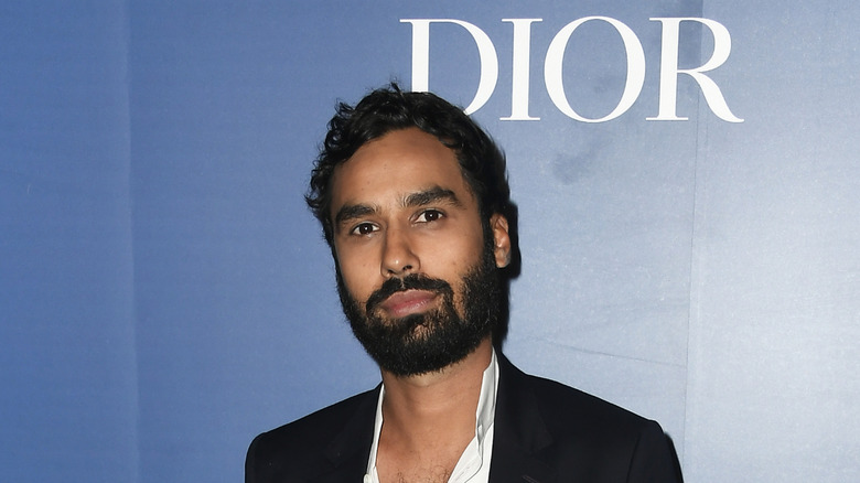 Kunal Nayyar with a beard and shorter haircut