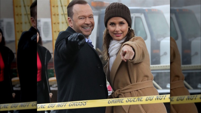 Blue Bloods Donnie Wahlberg Bridget Moynahan pointing