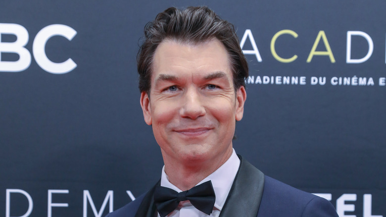 Jerry O'Connell, smiling