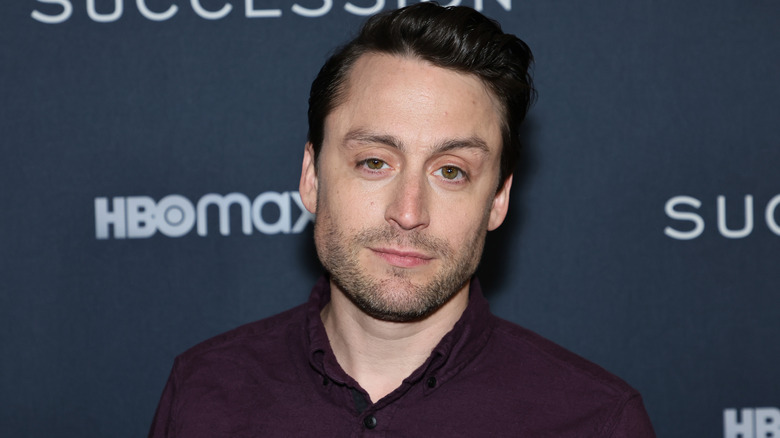 Kieran Culkin posing at an event