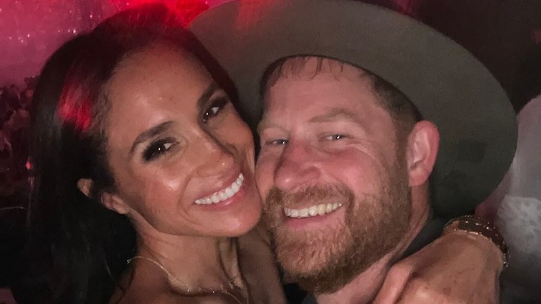 Meghan Markle and Prince Harry happily attend a Beyoncé concert (2025)