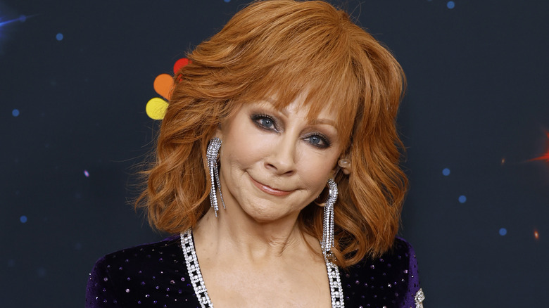 Reba McEntire posing