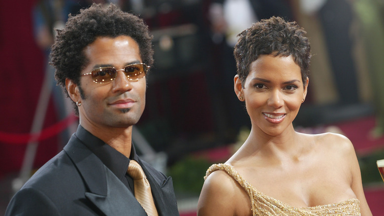 Halle Berry and Eric Benét smiling