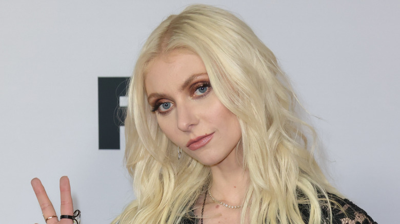 Taylor Momsen smiling