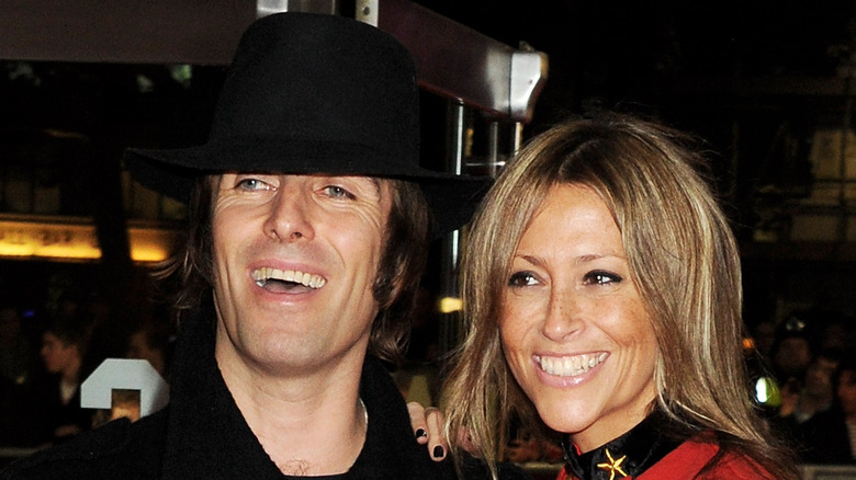 Liam Gallagher Nicole Appleton smiling
