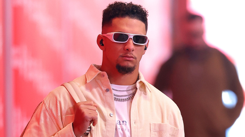 Patrick Mahomes wearing sunglasses